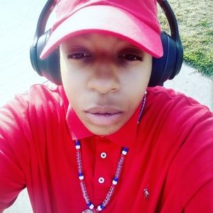 Meet your Posher, Sade